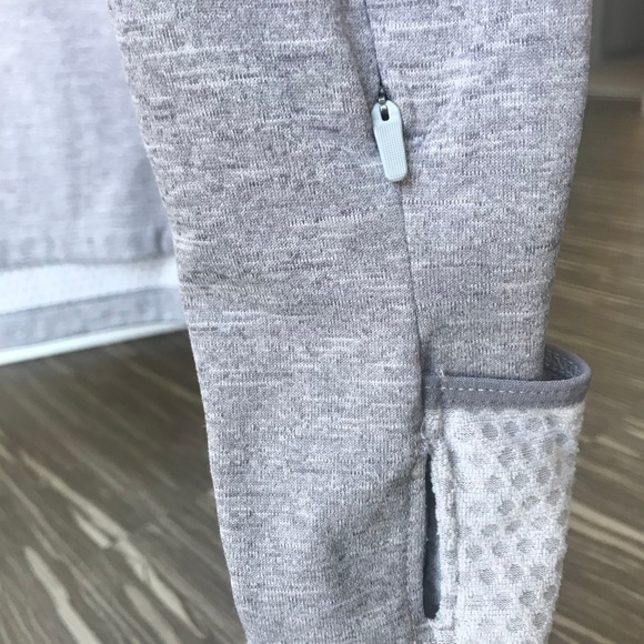 Nike women's running top DRI FIT - Picture 4 of 4